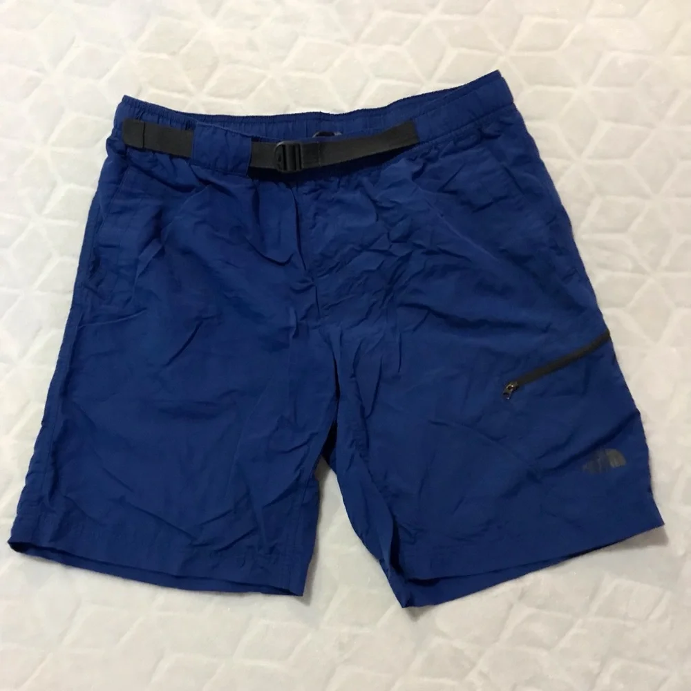 The North Face  Blue Performance Shorts /swim with Integrated Belt